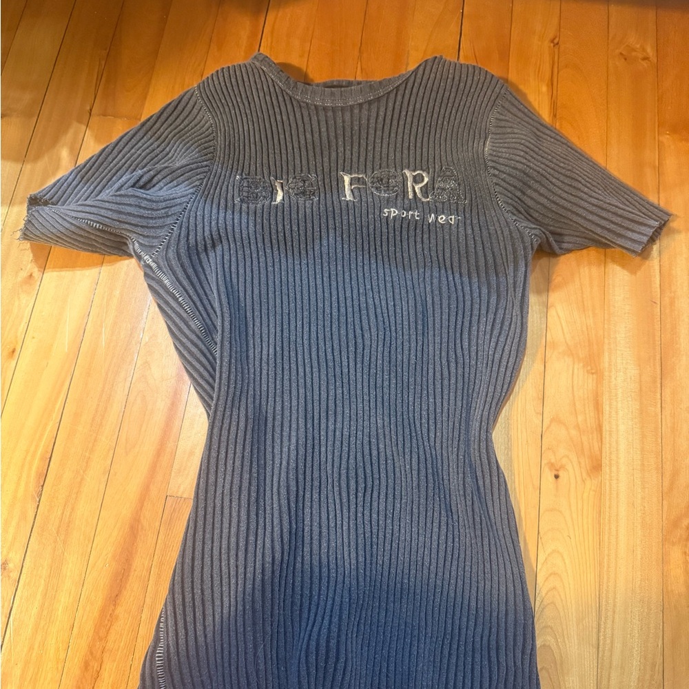 Gray Top vintage Frontier
